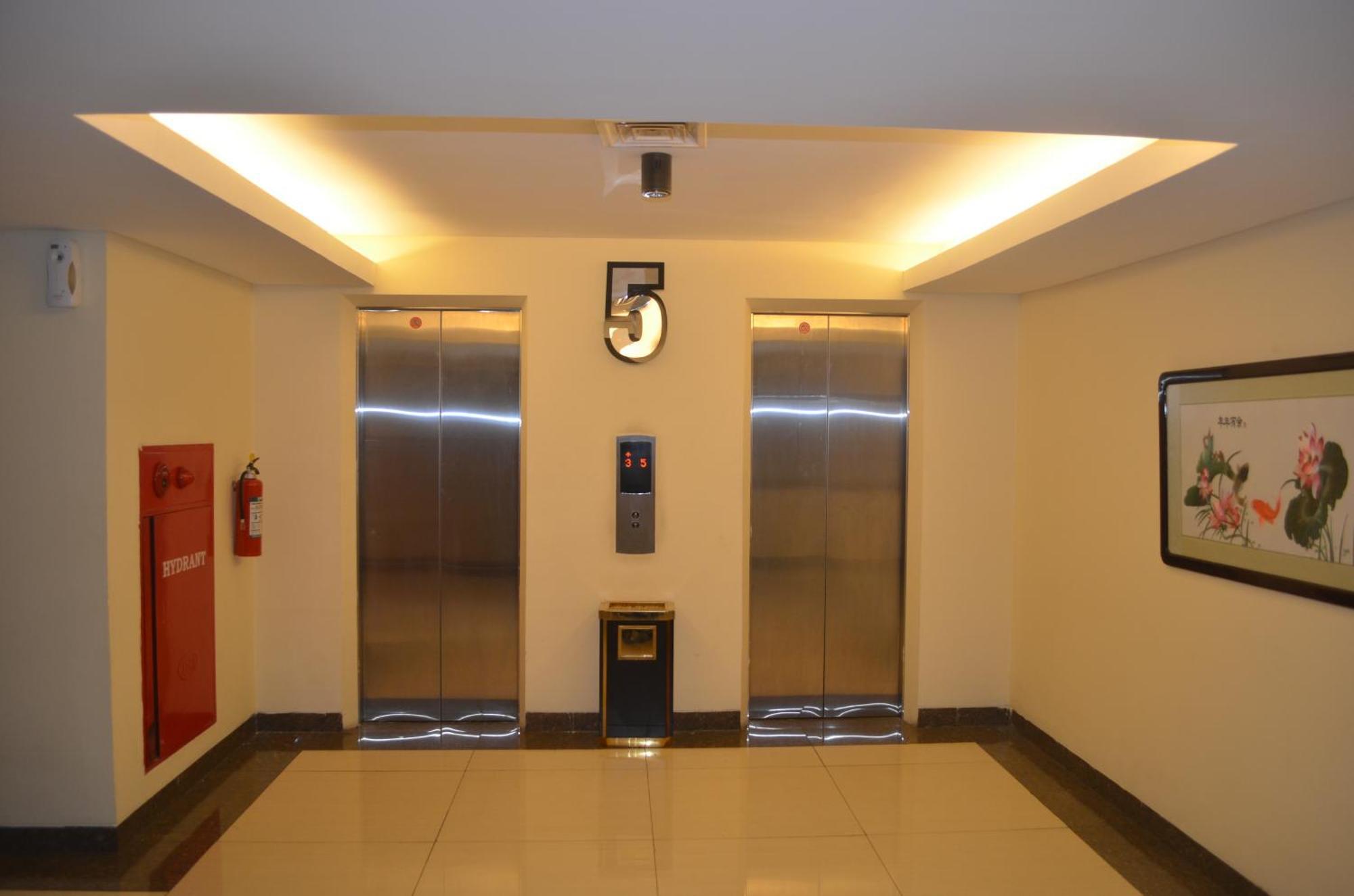 World Hotel Jakarta - Bandengan Eksteriør billede